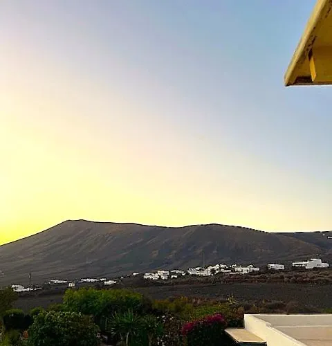 Estudio Cactus ティアス